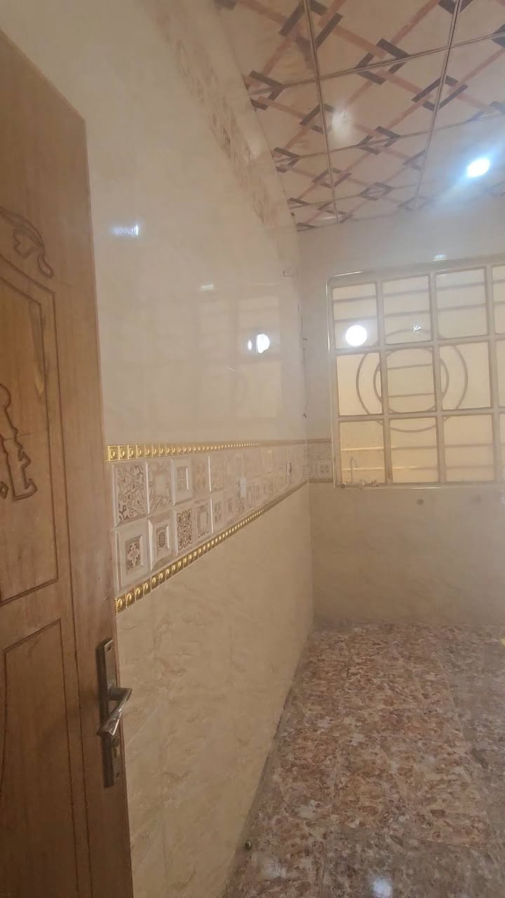 بيت • ابي خصيب • ٢٠٠م