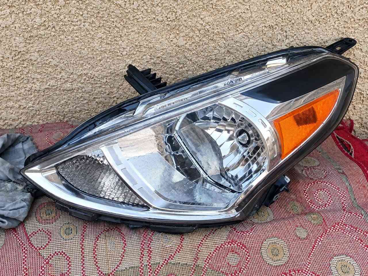 سلام عليكم مازدات نيسان فيرسا وارد امريكي اصليات موديل 2019 للبيع نضيفات والصور تشهد الاستفسار هذا قمي *********** ومكاني بغداد

