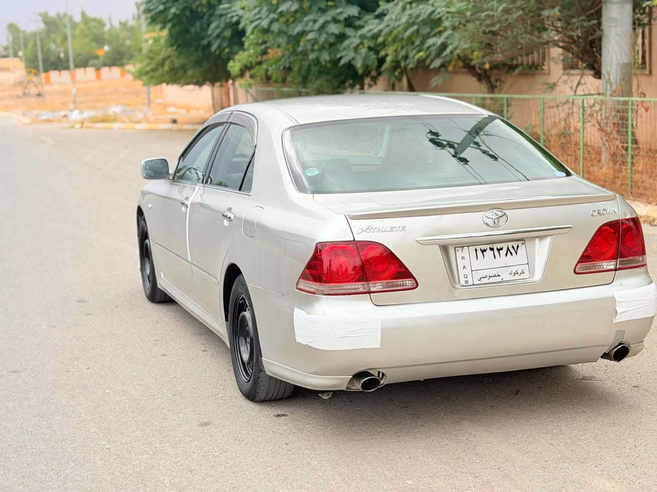 شاهین • ٢٠٠٥ • جلد هيتر