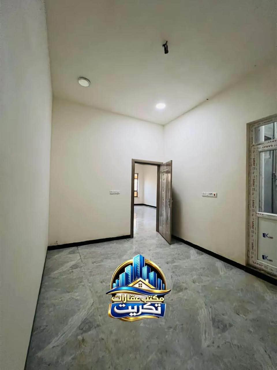 منطقة التصنيع • ١٢٥م • ٤ غرف