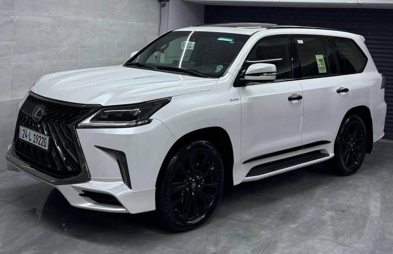 لكزس LX 570 كورو 2020 خليجية ماشيه 71 الف سيارة نضيفة كلش وحلوه  للاستفسار اكثر ***********
