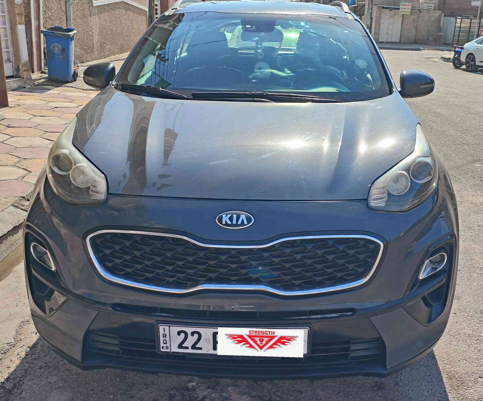 كيا / سبورتج موديل ٢٠٢٠
خليجي ثلاث انظمه قيادة
حساسات مع كاميرا خلفية
مثبت سرعة 
كفالة عامه 
سيارة باسمي شرط التحويل
السعر خاص رجاءا ( بدون احراج) 
***********
