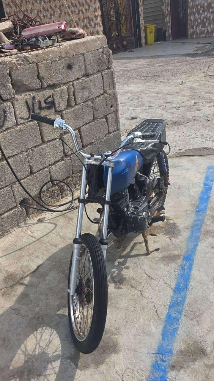 انيرجي • مكينة • اسود