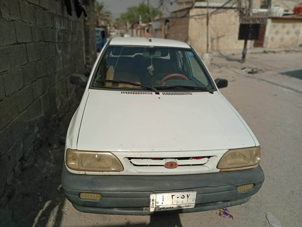 سلام عليكم سايبا 11كلشي مابيها كلشي شغال لا طخه لا صبغ وعلي سياره شايلتني من سممه للكاع بس توازيت ع بيعتها والمرض مايعرف ونهتكنه كلش كلش مستعجل عل بيعتها رقمها قادسيه  موازي. سياره موجوده بغداد بشعله سعر 27بيها مجال حك جيه 
*********** واتساب

