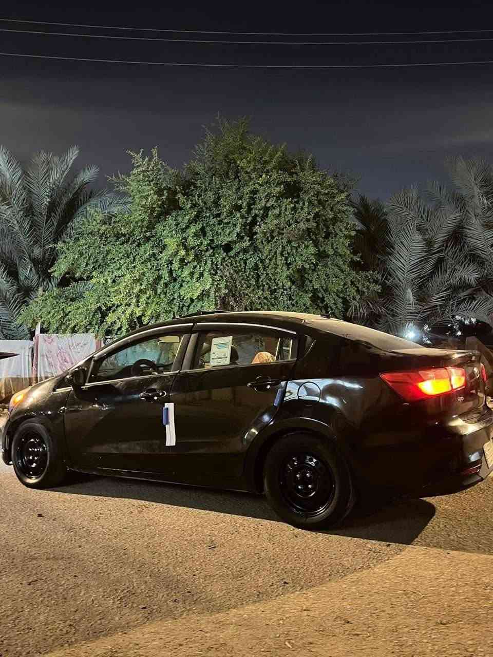 سلام عليكم كيه ريو موديل 17 كير عادي 7نمر رقم قادسيه نكليزي الجديد باسمي للبيع أو مراوس ***********
