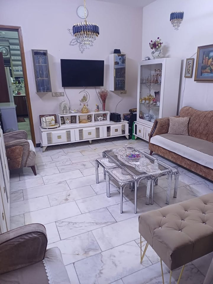 الجهاد الضباط • ١٠٠م • ٣غرف