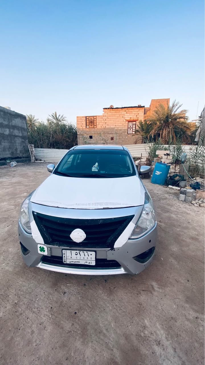 نيسان فيرسا 2016 محرك 1.8 كير cvt سيارة كلها بحالة ممتازة وشغالة مال جناي حادث جاملغ وبنيد من امريكا حرة مشروع وطني باسمي السعر 78 ومجالها بسيط البصرة تنومة *********** البصرة, العراق
