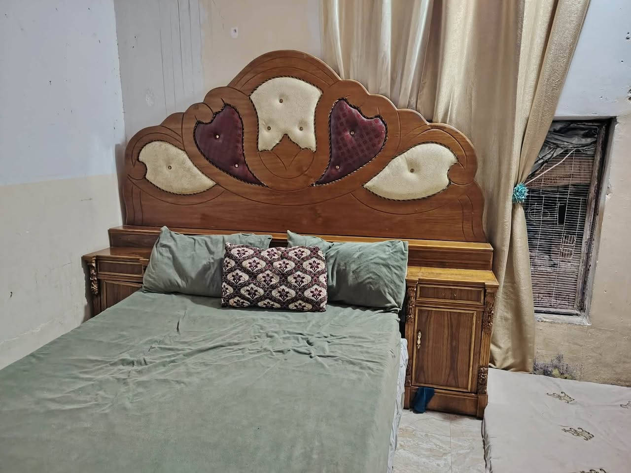 السلام عليكم غرفه تسكام سعرها 800 وبيها مجال مكلف بنشر راح اخليلك رقم صاحبها واتصل وتدلل
***********
