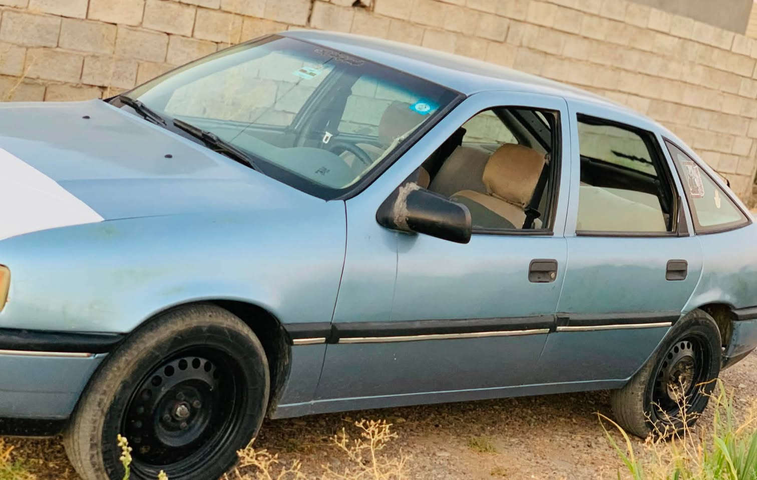 للبيع بـ سعر مناسب جدا 40$وبيها مجال
أوبل فكترا 
موديل 1992
رقم كركوك الإنكليزي  دفتر بنزين 
حجم 20 نشاط فول 
كير مكينه صدر تايرات كله بشرط وجديد 
السعر بلاش 40وبيها مجال لشراي
عنواني كركوك 

رقم ***********
