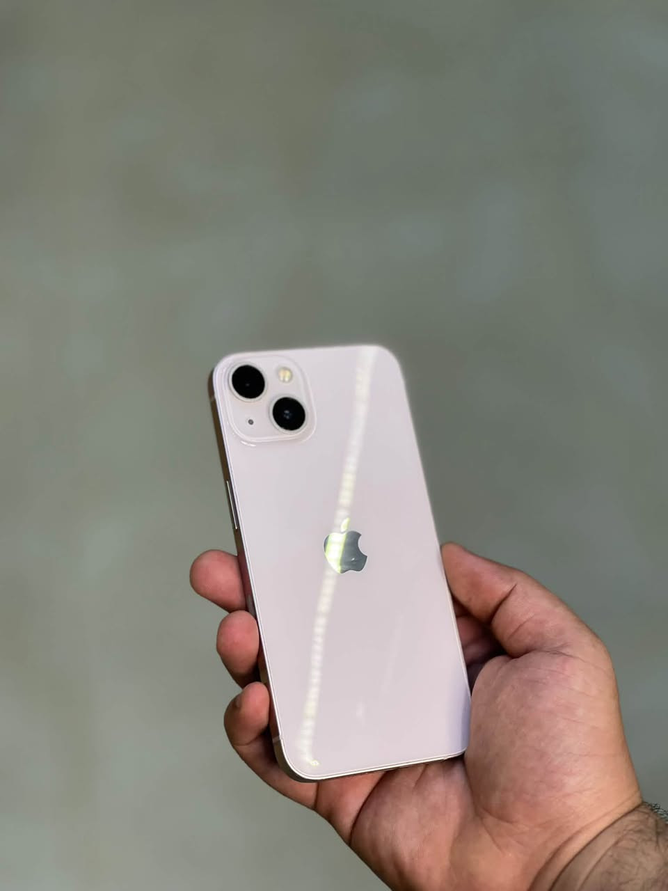 📱 iPhone 13
🌸 Light Pink | وردي فاتح
💾 128GB | ذاكرة
🔋 85% | Battery Health
✨ 95% | نظافة

📞 *********** | WhatsApp
