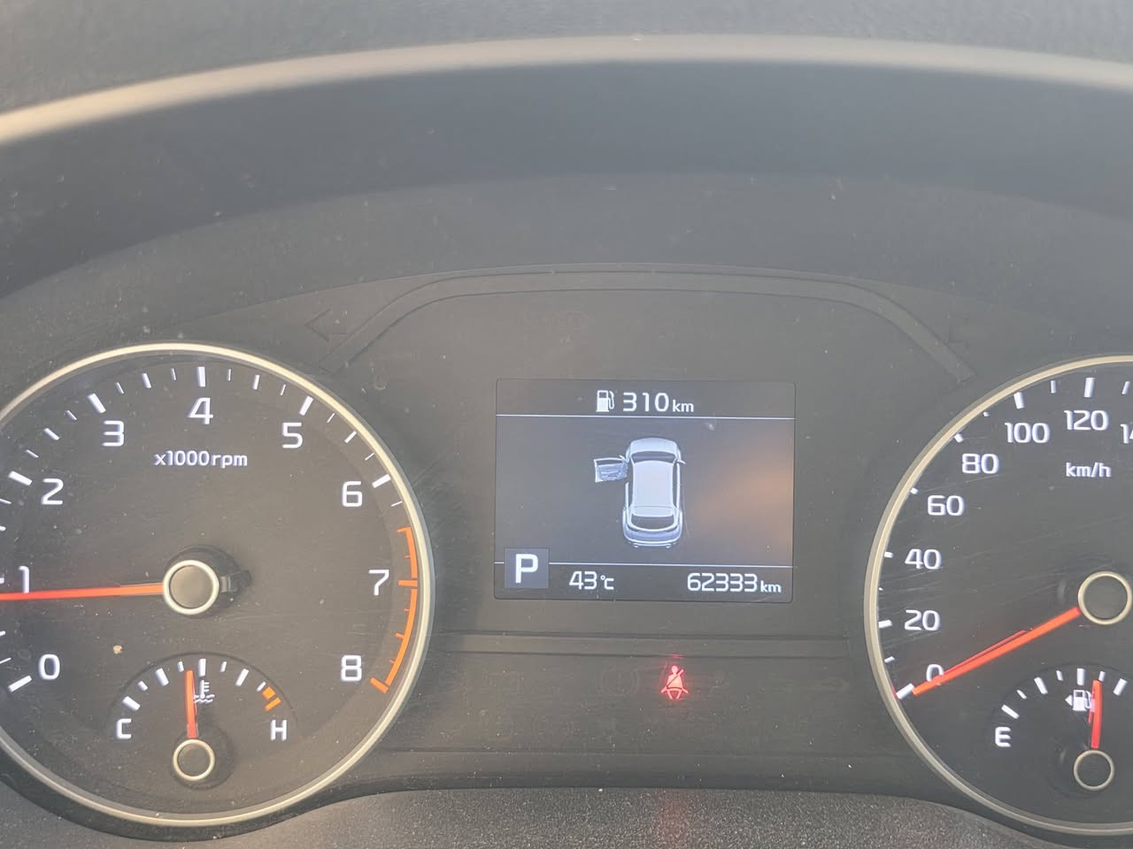 للبيع - كيا سبورتج 2020 خليجي

🚗 الموديل: سبورتج 2020
📍 خليجي المنشأ
🛣️ الماشي: 62,000 كم فقط
🎨 اللون: أبيض
🪑 الفرش: جلد بيج
⚠️ ملاحظة: يوجد صبغ (الضرر موضح بالصور)، ماعدا ذلك السيارة نظيفة جداً وبحالة ممتازة..
💰 السعر: 162 ورقه (قابل للنقاش بشي بسيط)
📍 الموقع: الكاظمية - بغداد
📞 للاستفسار والمعاينة:
***********
