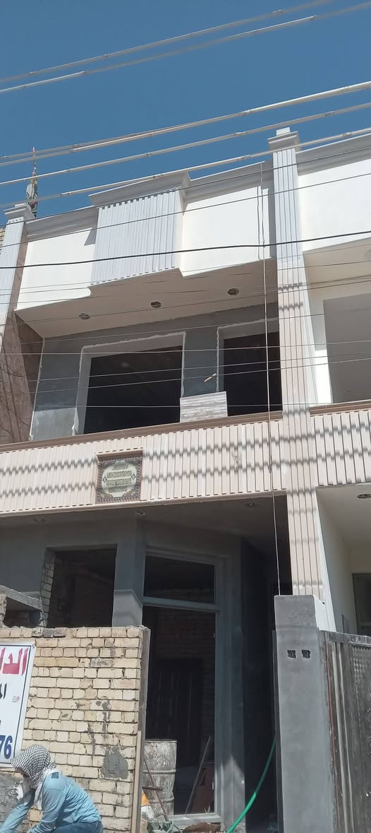 السلام عليكم عمل كافة الديكورات وصبغ خارجي وداخلي وصبغ الحديد وطلس بأسعار مناسبه بغداد فقط ***********واتساب
