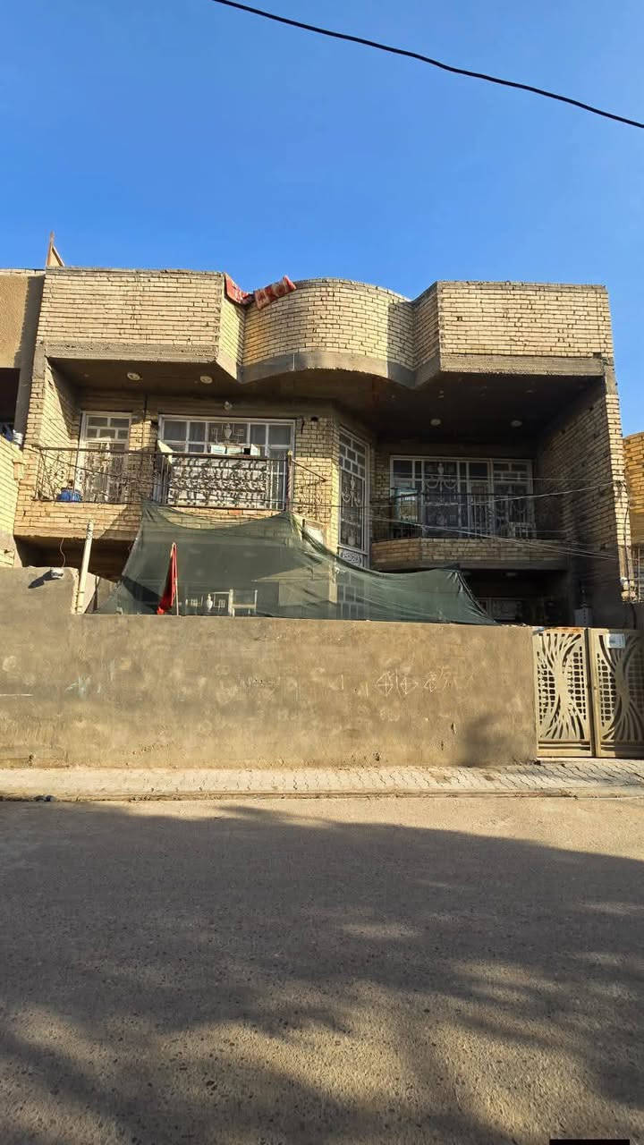 الغربي شارع الاخضر • ١٥٠م • طابقين مسلح