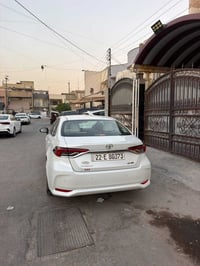 للبيع كورلا ساز 2023 ماشيه 100 بيه طخات بسيطه  السعر 166 وبيه مجال  07...