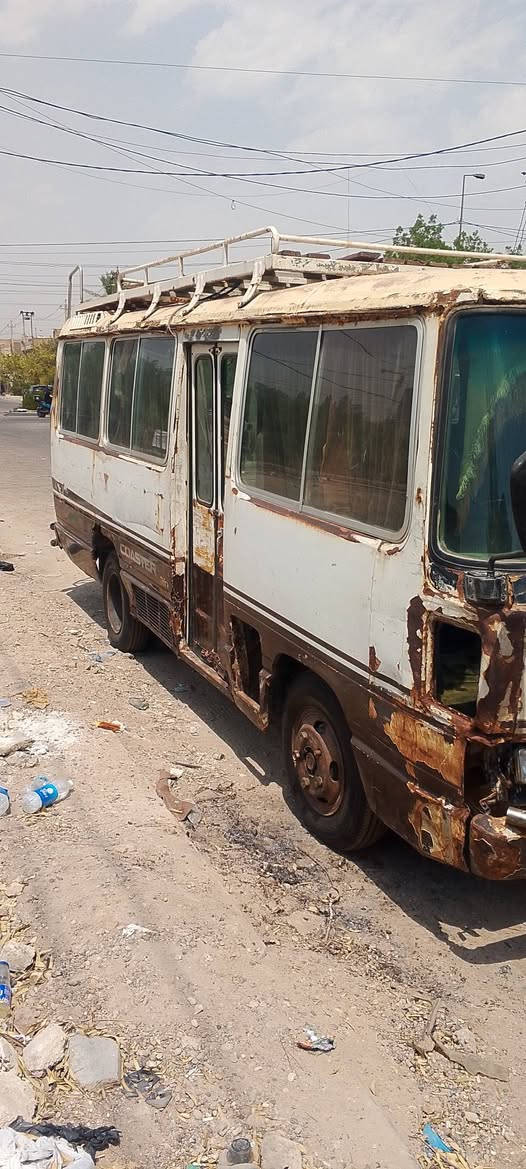 السلام عليكم كوستر عريضة موديل 83 رقم بغداد تريد وكاله أو تحويل محرك كروسيد بانزين كير عكس اكسل كله مكفول السعر 4 المكان البياع الشرطة الخامسه ***********
