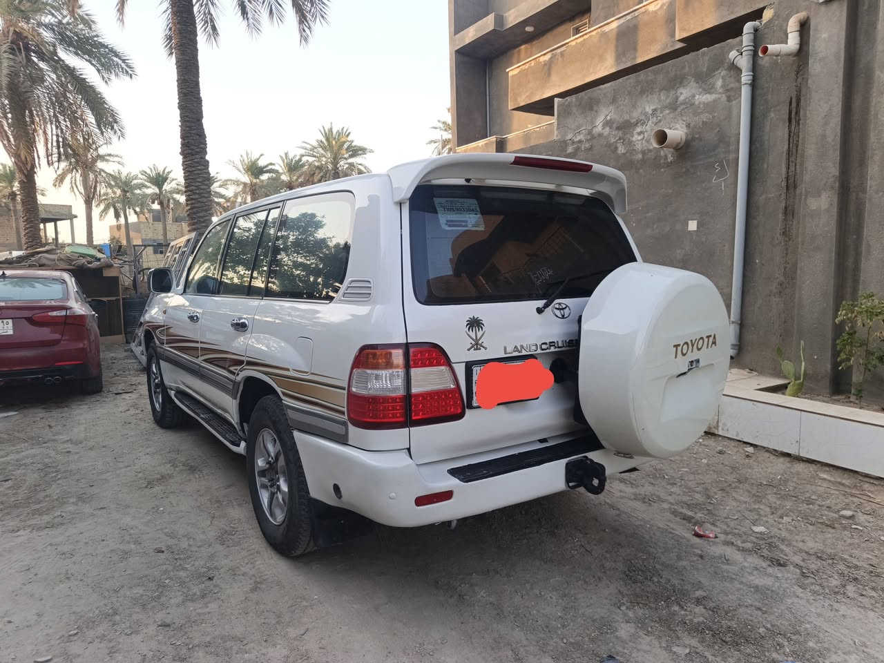 السلام عليكم سياره لندكروز موديل ٢٠٠٣ فول فتحه تحكم مري قفل سرعه دواخل بيجي تبريد ٣ قطع وثلاجه سياره تخم تايرالسياره بيه صبغه احزام  حداديه تبريد كهربايات شغاله مانقصه ايشي كير مكينه شرطبيه منضومت غاز ٨٠ لتر جاهزه سياره حلوه ناعمه سعره ١٤٢ بيه مجال بسيط بسمي سيارهةرقمه انبار دولي ىبسمي سنويه جديده مكانه السماوه ***********
