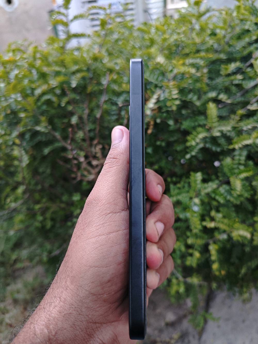poco f7 غني عن التعريف 
نظافة 100% جديد حرفيا مكفول حتى من الشخط 
ذاكرة 256 رام 8 قابل للتوسيع حتى 16
بطارية 95% محافظ علية كلش 
ببجي 120 فريم اعلى اعدادات 
كامل ملحقات الاصلية 
شاحنه w90  وكيبل وكارتون
سعر الجهاز 460 الف 
مكاني فلوجة او صقلاوية متوفر توصيل لجميع المحافظات فقط باعتماد اخوان بدون احراج 10 ماستر 
***********