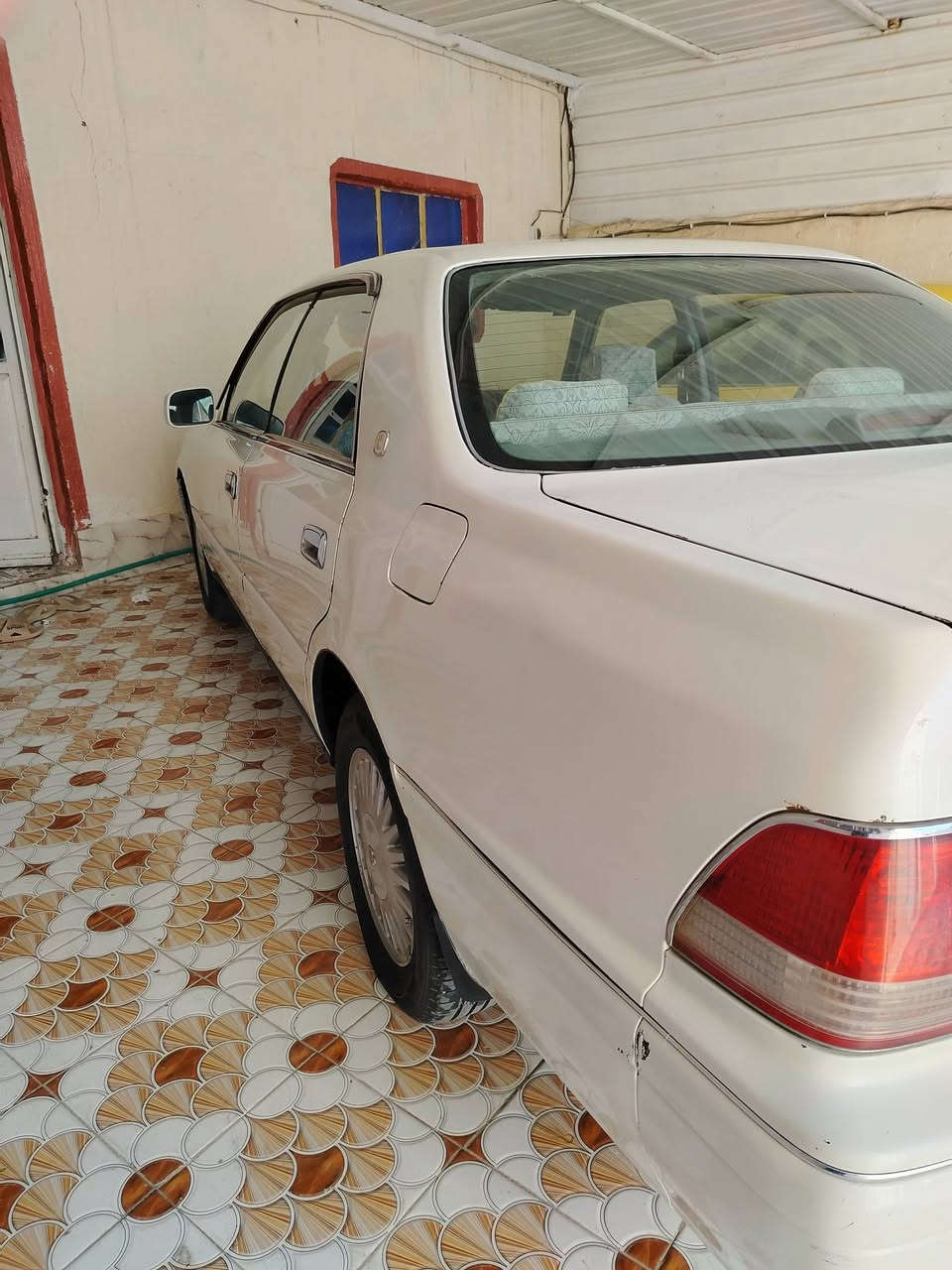 سياره للبيع راس الثور مكفوله رقم انكليزي تحويل ثاني يوم بسمي تبريد مكينه كير تخم تاير سياره خير من الله  السعر110 الاستفسار***********
