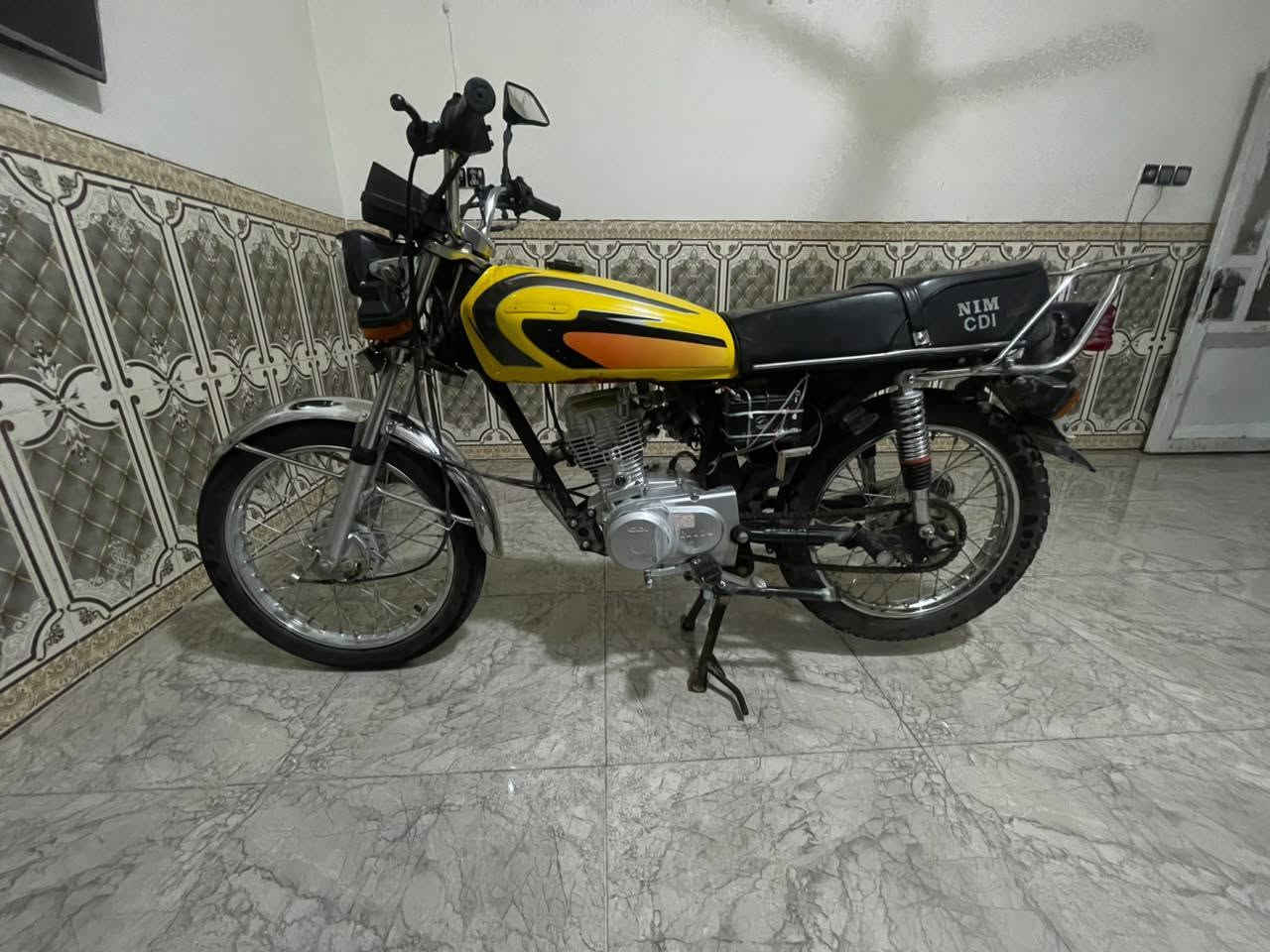 دراجه موديل 25 
اوراق اسكنر 
مكينه مكفوله
السعر500
وبيه مجال بصيط
مكاني نجف 
للتواصل ***********
