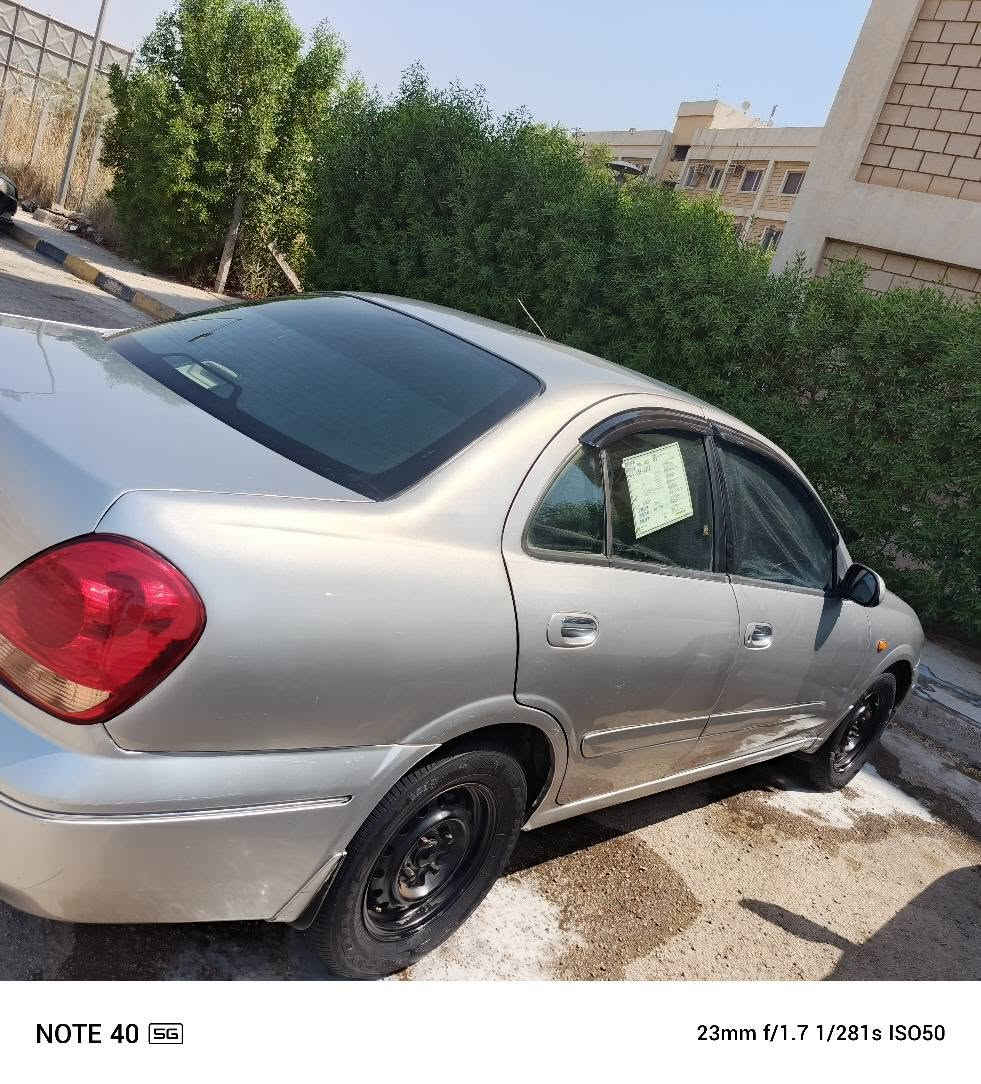 للبيع نيسان صني ياباني
 موديل 2009 رقم بغداد الجديد بسمي
 مكينه 1600 قبق اسود
 فول أوتوماتيكي
 كير ومكينه وحداديه وتبريد مكفولات
 سعرها 80 وبيه مجال
 مصبوغه عام للجماليه 
اللون رصاصي يعني سلفر
 السياره بالحله بحي الزهراء يم جسر الام 
***********  *********** حلة, بابل

نص مكتوب في الصور:
- NOTE 40 5G 23mm f/1.7 1/289s ISO50
- NOTE 40 5G 23mm f/1.7 1/210s ISO50
- NOTE 40 5G 23mm f/1.7 1/281s ISO50
- NOTE 40 5G 23mm f/1.7 1/209s ISO50
- NOTE 40 5G 23mm f/1.7 1/25s ISO4337
- NOTE 40 5G 23mm f/1.7 1/20s ISO5212
- NOTE 40 5G 23mm f/1.7 1/20s ISO4753
- NOTE 40 5G 23mm f/1.7 1/25s ISO2879