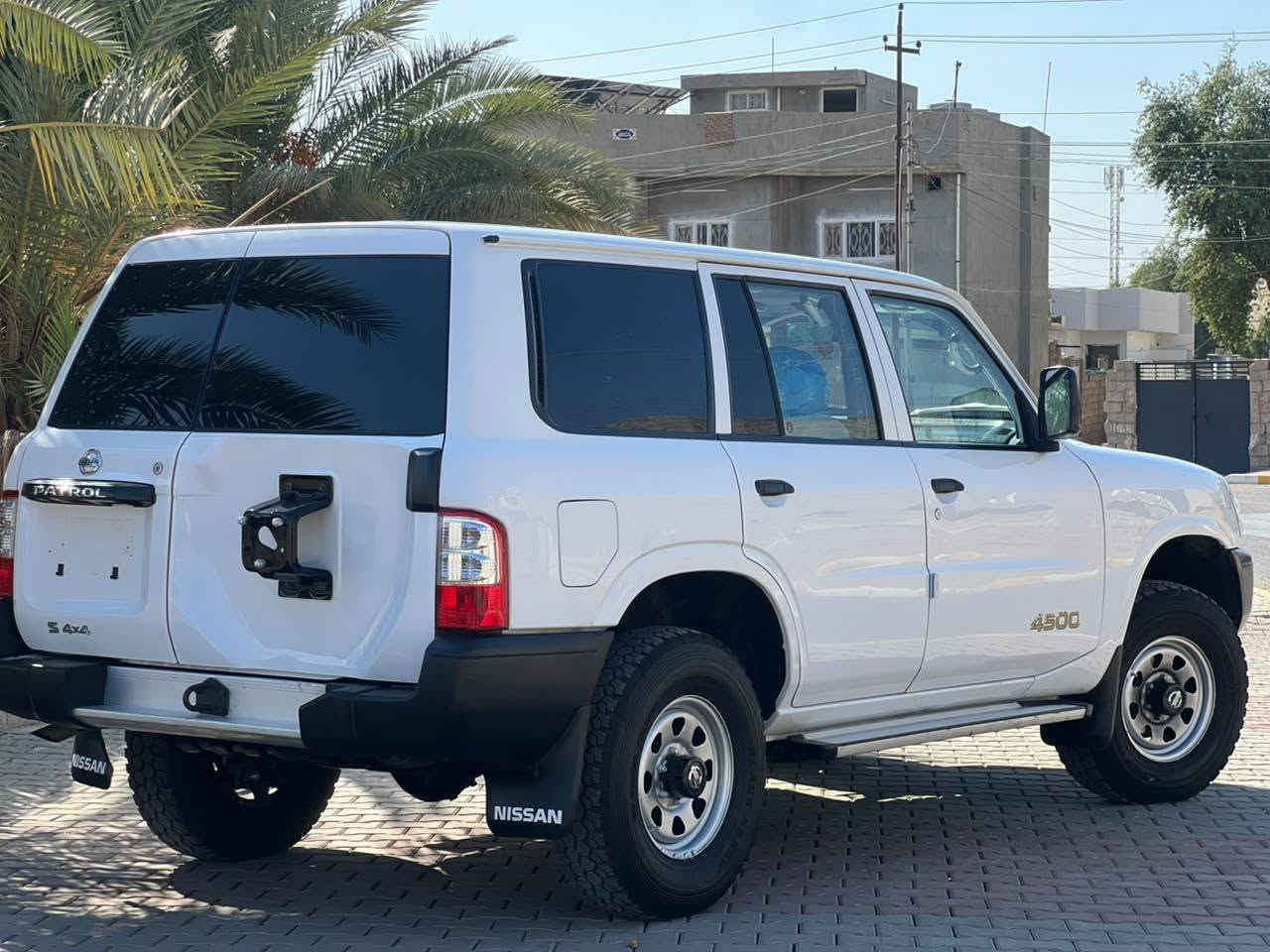 باترول • موديل ٢٠٠٢ • رقم سليمانية