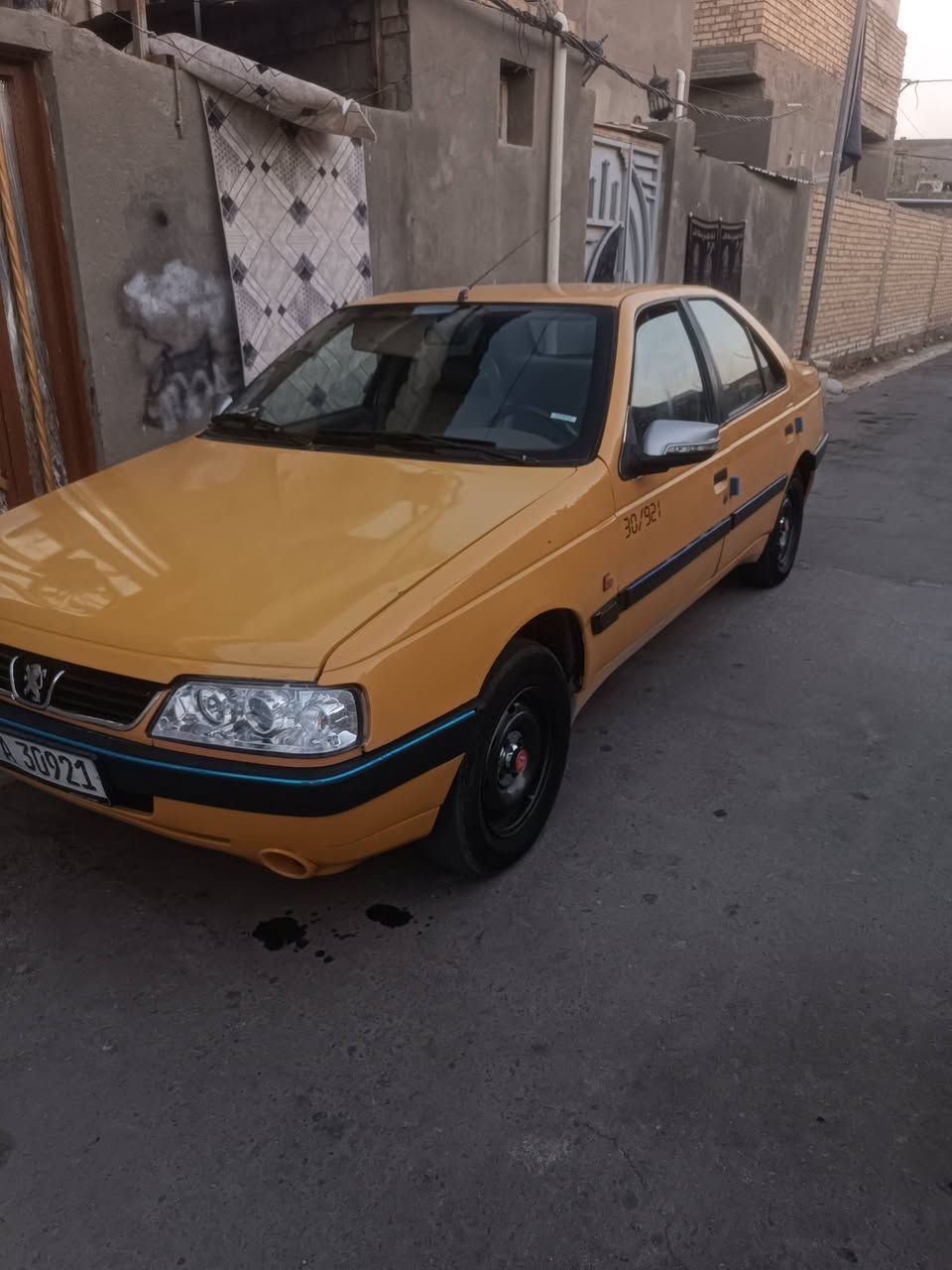 سلام عليكم 
بيجو اكد موديل 16 
جاهزة من كلشي
تبريد حداديه اماميه خلفيه جديده
سنويه 31 بسمي مداور ثاني يوم
بيهه بنيد مبدل وجاملغ عل بارد
سعر 35 وبيهة مجال بسيط 
‏‪***********‬‏
