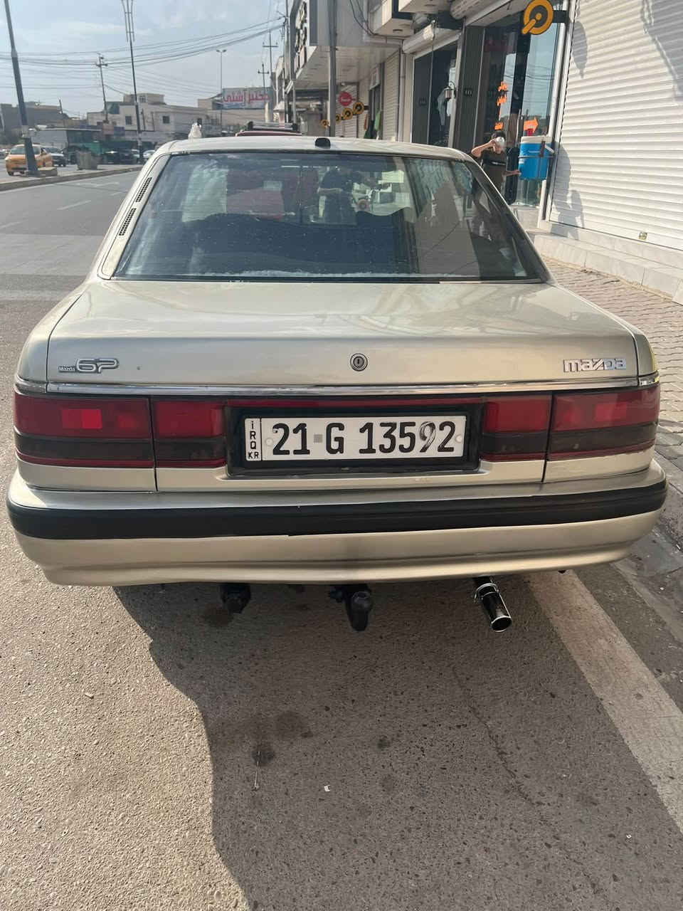 سلاموعليكوم مازدا 626مةكينة 12بةخ مؤديلي 1990سةيارةكةي بوياغ كراوتةوة بؤجؤني بةدةنةي پيشي گؤراوة خياسياتي نية رةقةم سليمانية سةنةوي يةك سال تر بةسةرةچيت بةشةرتي وةكالةو تةحويل سةيارةكة تابليي خاوينة كارةباياتي گشتي ايشةكات چوارجام كارةبا تاخم پيش تازة چاك كراوة  چوارتايةو ويلي سوپةري لؤكي لةسةرة سةيارةكة تابليي جايزةسعري٤٠وةرةقةية ***********
