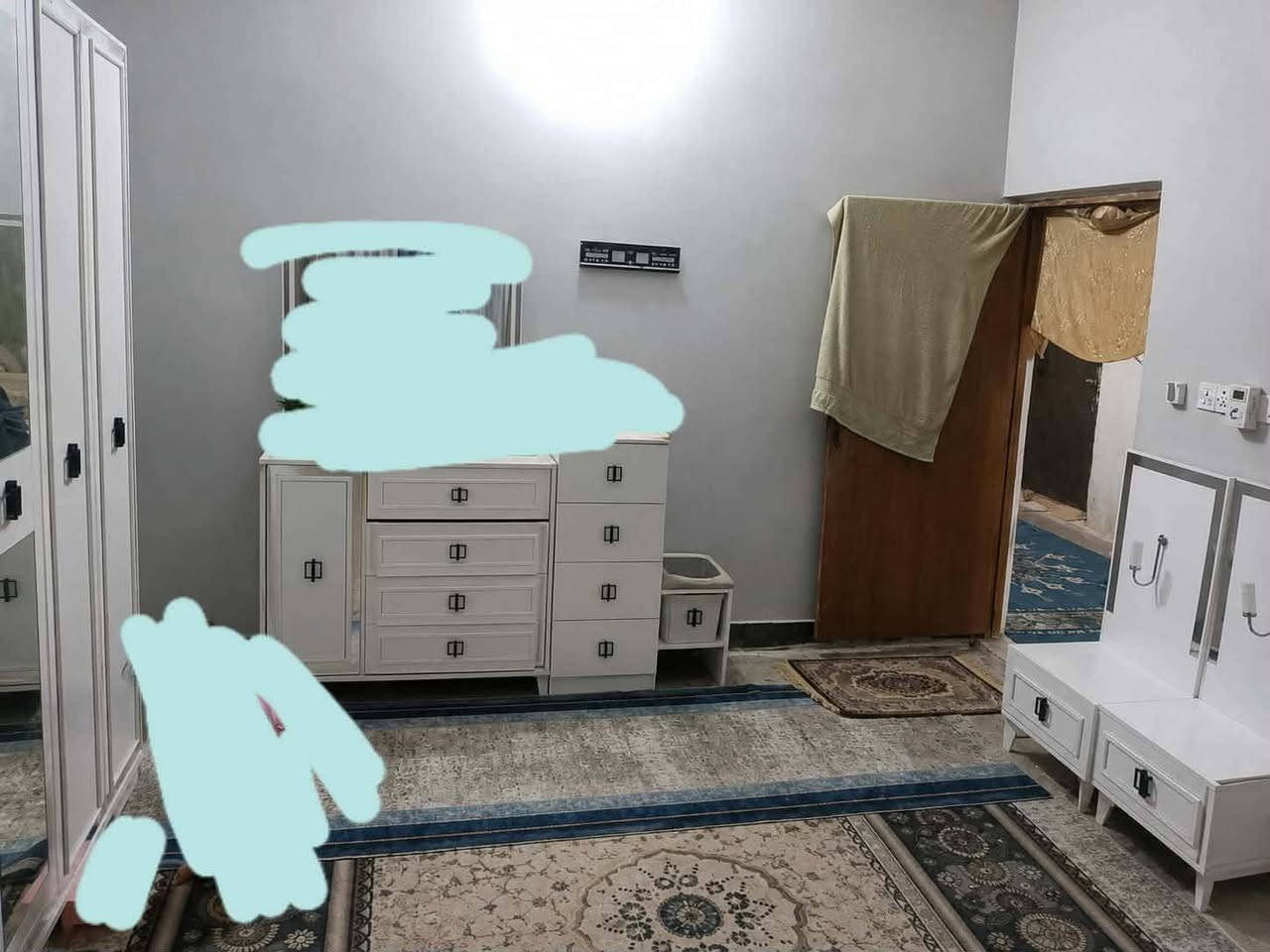دار للبيع المساحة 160 زراعي ١١٧
عنوان الدار المدائن منطقة الوردية مجمع الحسن قريب ع الشارع العام واجهة البيت 8 متر والنزال 20
صب مسلح مو عكاده طابق واحد يحتوي علئ كراج وحديقه صغيره واستقبال وصالة مفتوحه ومنور وترك وغرفة نوم وصحيات داخلية وخارجية وبيتونه
منطقه كامله الخدمات تبليط مي كهربا مجاري
سعره ٥٥ ***********
