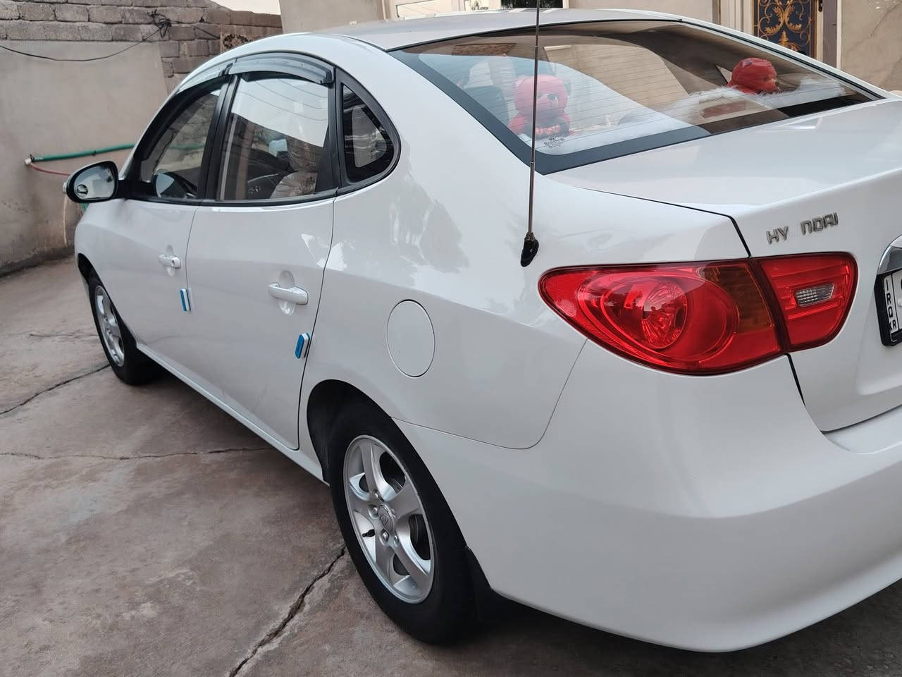 النترا للبيع موديل 2011 رقم سنوية هزة كله جديدة سيارة جاهزة محرك 1600
كير اتوماتيك  بدون صبغ 
   سعر120 بيه مجال 
رقم ***********
***********
عنوان موصل
