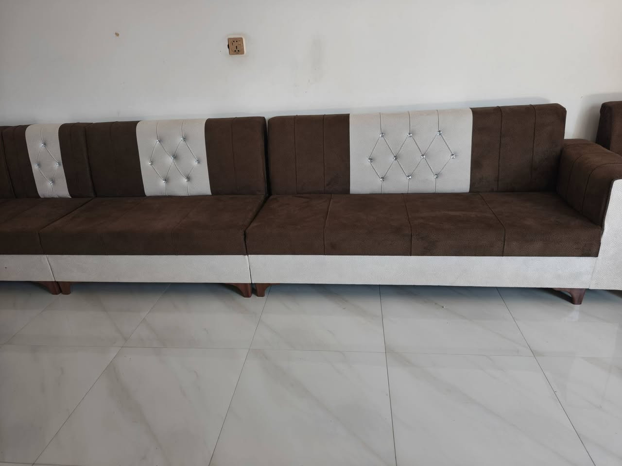 ديوان 20 مقعد 💺 مستخدم اسبوع احطاطه فول نظافه بعده جديد في معرض ومزاد الرسول كاطون الرازي نهاية 🔚 الشارع للاستفسار *********** واتساب اومراسلة الصفحه#متابعه 
ملاحظه مستعدون لشراء كافة الأثاث المنزلي المستخدم والجديد والغرف النوم العراقي والتركي_
