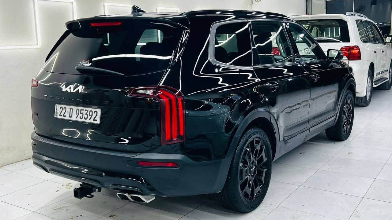 للبيع كيا تيلورايد Kia Telluride 2022 🚘
الفئة: EX فول مواصفات - وارد امريكي  
السعر: 245  
المكان: - الديوانية
 رقم أربيل باسمي وتحويل فوري

المواصفات:
 •  المحرك: 6 سلندر
 •  الممشى: 111 الف كم
 •  الداخل: جلد فخم
 •  المقاعد: تدفئة + تبريد
 •  تحكمات كاملة: ستيرن، شاشة، كروز
 •  فتحة سقف
 •  مرايا شفط + شارة بالمراية
 •  بصمة + تشغيل عن بعد + حساسات + كاميرا

الحالة:  
نظيفة جداً - حادثها تبديل بنيد و صبغ جاملغ 

رقم موبايل : ***********
