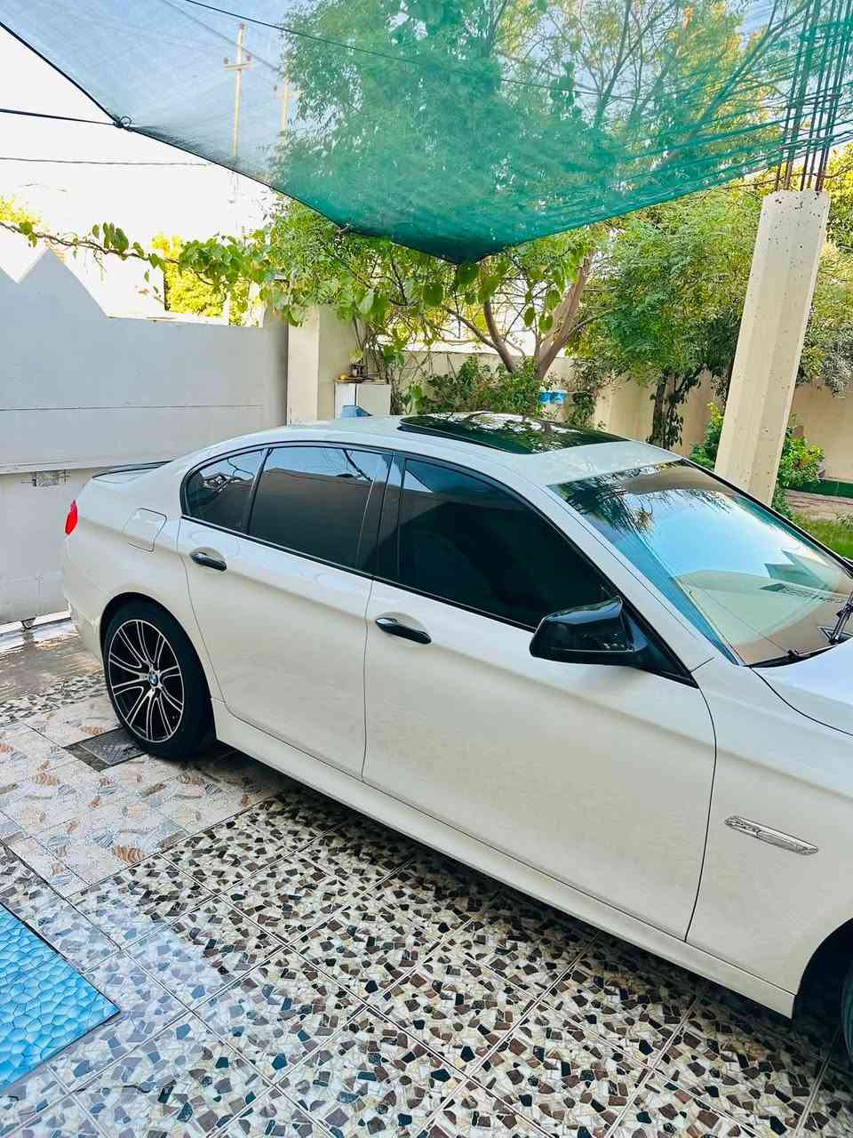 BMW_F10 2011

-------------------------------------
#السعر : 168 💵 وبيه مجال بسيط
‏
#رقم الهاتف : ***********

#رقم السيارة : اربيل

#مكان السيارة : واسط/الزبيديه
-------------------------------------

السلام عليكم 
للبيع او للمراوس  F10 موديل 2011 حجم 523 . N52 نوزل قصير 6 سلندر سيارة وارد خليجي وكاله لعروش مكفولة  رقم اربيل جديد كت M كامل سيارة محدثة G 
موصفات
1-بصمة + 
2-محرك 6🚀+كير كوبرا 8 نمر⚙️ مكفولات
3-داخل اصفر 
4-تبريد قطعتين  ❄️
5-سلايت ⚔️
6-مراية داخلية+ الجانبية عاكسة⚔️
7-تحكمات ستيرن ⚔️
8-مري شفط 📱
9-تبريد منفصل 💨
10-داخل بيجي  ⚔️
11-شاشة اعطال🖥
12-شاشة صغيرة 💽 
13-نظام قيادة طبيعي + سبورت S
14_بردة كهرباء
15-حساسات  امامية خلفية 🔥
16-ويل حجم 19 M تو سايز   ⚔️
17-صدر امامي خلفي جديد⚒
18-سايد بريك كهربائي 
19-انارة ترحيب خارجية 💡
20-لايت اوتو 
21-اوتو هولد 

-------------------------------------
