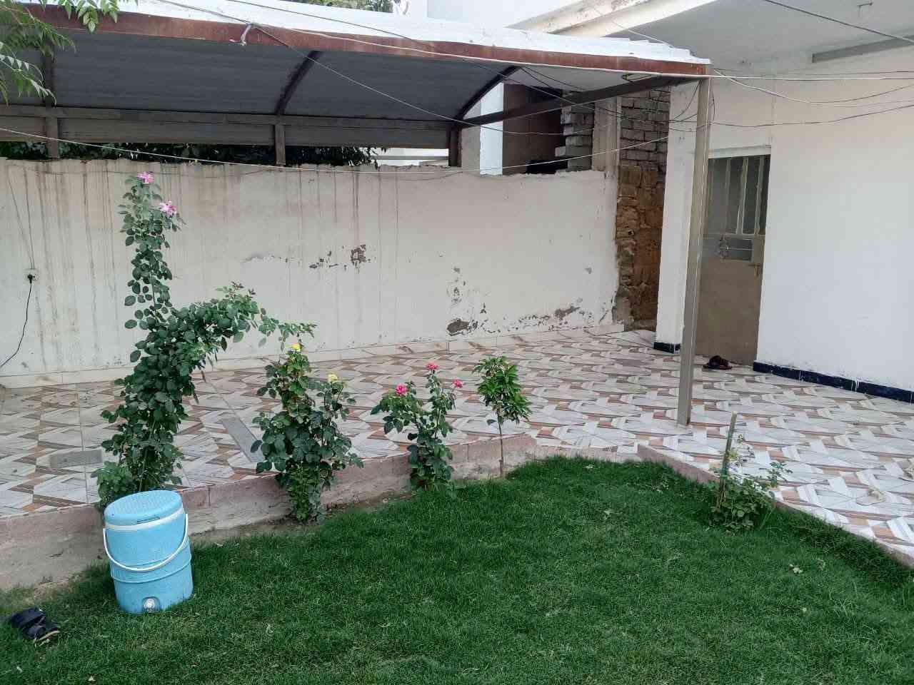 🏡  دار للبيع    🏡
                               
دار للبيع سامراء الافراز طابقين الطابق الثاني معزول 

متر الواجه 12 ونص  والنزال 20 شارع 10
                         
                         

  🌍 الموقع  /سامراء حي الافراز  سند 25 بدون تحفظ 🏡🏡      🏡
                   

  📐 المساحه  / ( 250 متر   طابقين 5 غرف ) 
                   
                 🏡     🏡
                     

      ■■■■■■■■■■■■■■■■■■■■■■■■
           للإستفسار أكثر يمكنم التواصل عبر رقم الهاتف 
                ☎️ ( ***********)☎️  
        
  🙋‍♂️ مكتب السهل الاخضر للعقارات الضباط الثانيه
