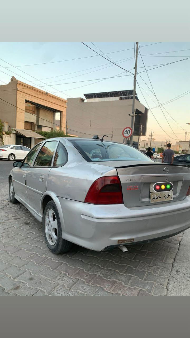 کــــــوردی 
تەنها فرۆشتن 

ئۆپل ئەسترا 
مۆدیل / ١٩٩٩ 
گێڕ تۆماتیک 
ڕەقەم سلێمانی 
سەنەوی ۲۰۱٦ بەسەرچووە
مەکینە و گێڕ بیلادی بەشەرت
بە سبوغ عام دەفرۆشی 
بێ لێدران بێ وەرگەڕان 
تەبریدی غازی تێدا نەماوە

نــــرخ / ٣٨مجال
ناونیشان هەولێر 
مۆبایل / *********** واطسب

عربي 
فقط بیع 
آوبل آسترا 
مودیل / ۱۹۹۹
جیر اوتو 
رقم سلیمانیە اصلي 
تحویل غرامات بشرط 
سنویة منتهي ۲۰۱٦
جیر و محرك بیلادي
نبیع سبغ عام 
بدون ضرب بدون گلب 
تبرید نقص غاز 

سعر / ۳۸مجال $ 

عنوان اربیل 
واتس اب / *********** أربيل, العراق
