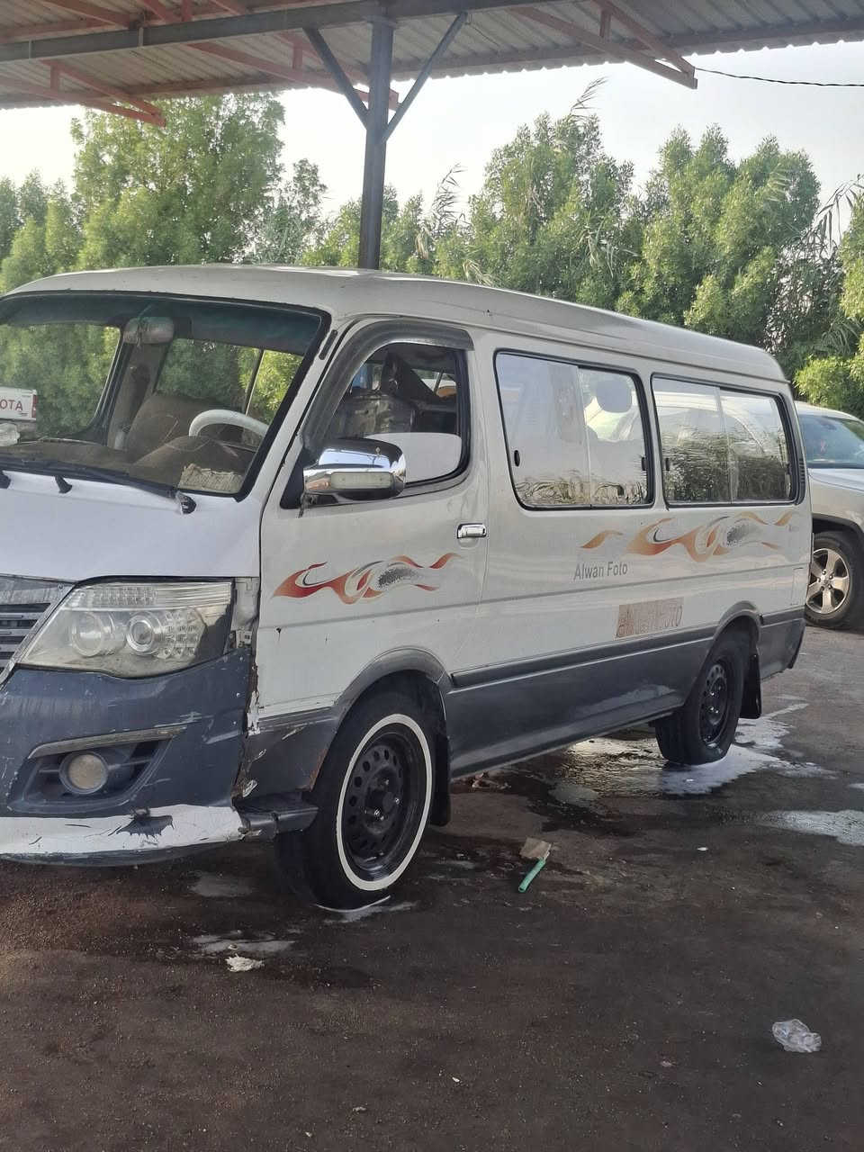 سلام عليكم فتون الوان موديل 15سياره جاهزه موصليه سنويه عضم عاج مكينه او كير حداديه جديد كهربية كله تشتغل 
مكان ناصريه قضاء رفاعي 
السعر 32بيه مجال 
***********
***********
