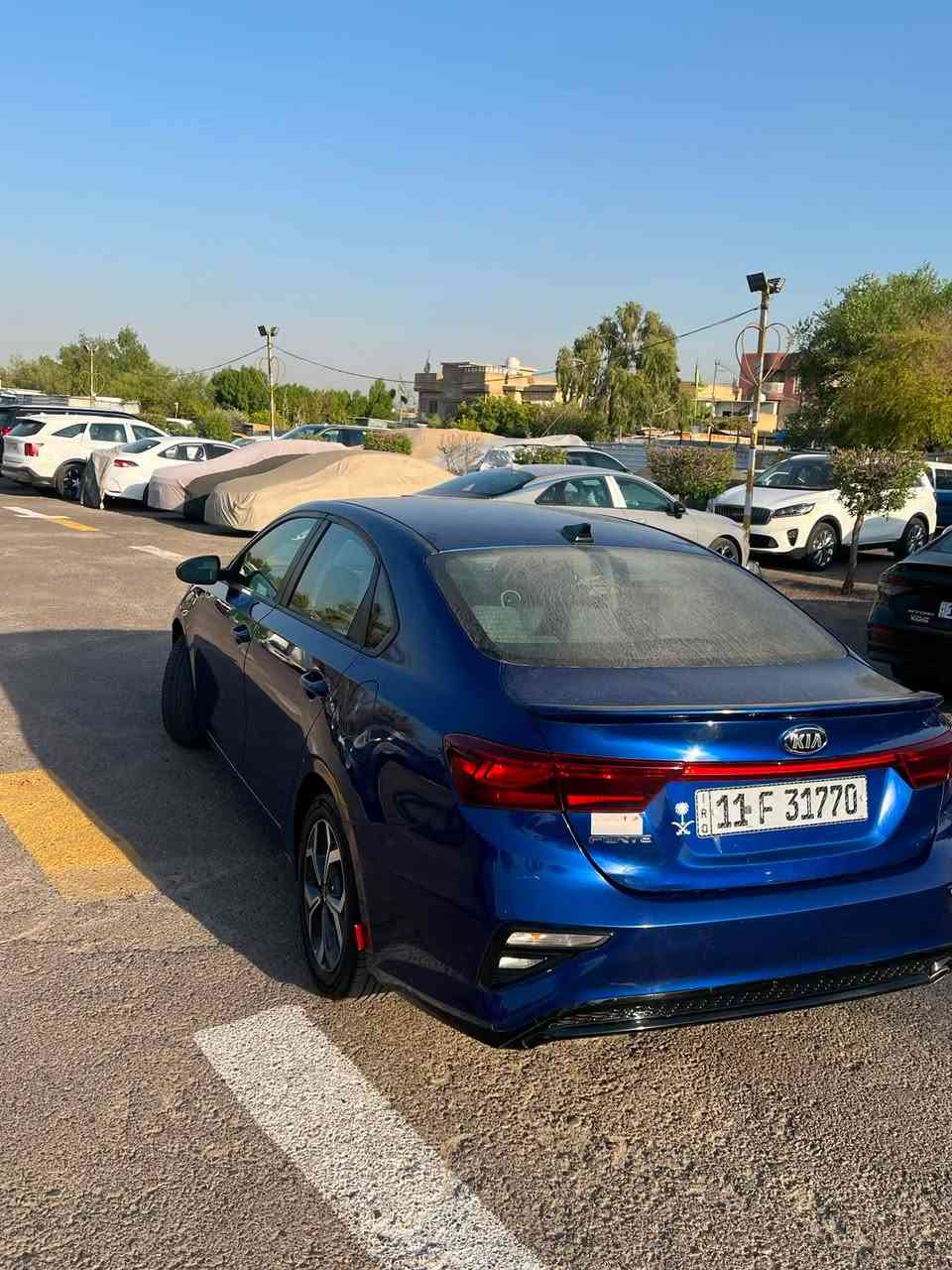 🚗 كيا فورتي  موديل 2019 * 🇺🇸 وارد أمريكي ازرق عن العين🪬
* ⚙️ محرك 2.0 لتر 4 سلندر مكفوله مامفتوح برغي
* 🕯️ منضومه زنون Lid حته لبلوجكتر 
* 📱 شاشة وسطية مع Apple CarPlay وAndroid Auto
* 🎵 بلوتوث وUSB
* 📷 كاميرا خلفية
* ❄️ تكييف
* 💡 اناره LED
* شاحن واير ليس
* رادر امامي+ جانبي
* ماشيه116 
* حادث السياره بنيد او جاملغ فقط صور حادثها موجودة بل منشور  
تخم تاير جديد ويل كب 
* *********** للاستفسار 
* السعر المطلوب 113 $ 💨
الموقع 🤍بغداد الشعله 🤍بسمي مشروع وطني رقم نكليزي

