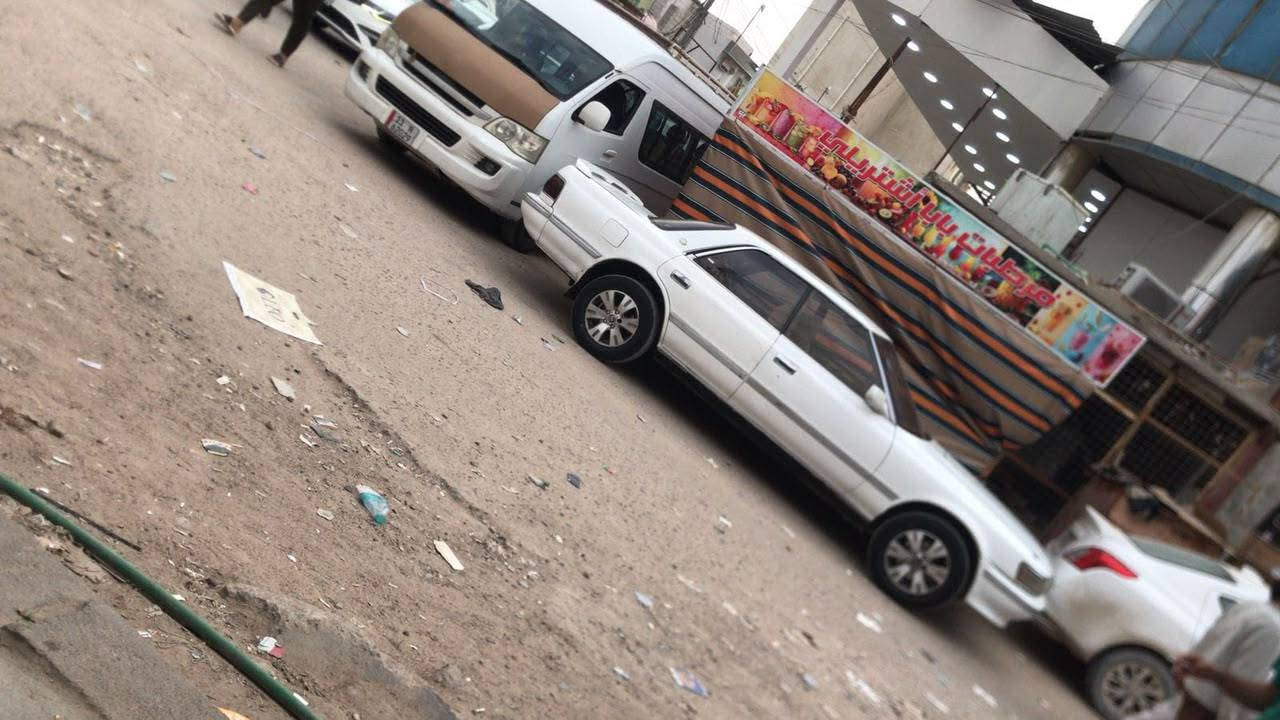 سلام عليكم شيزر كصيف كير محرك ونجي 6  سلندر جدد  شرط تحويل كفاله كص ونقل  سياره  جديده شوفت عينك  للاستفسار ***********
