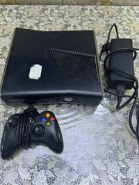 اكس بوكس ٣٦٠ • ٣٠ لعبة • نظيف