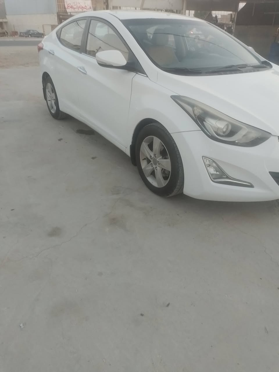 لنترا موديل 13خليجي مالك هنه سنويه ل 31جاهزه من محرك 600كير حداديه تبريد مابيها ظربه بس تحجات مصبوغات بيها بس صبغات مكاني ديوانيه شاميه سعر 90بيها قليل ***********
