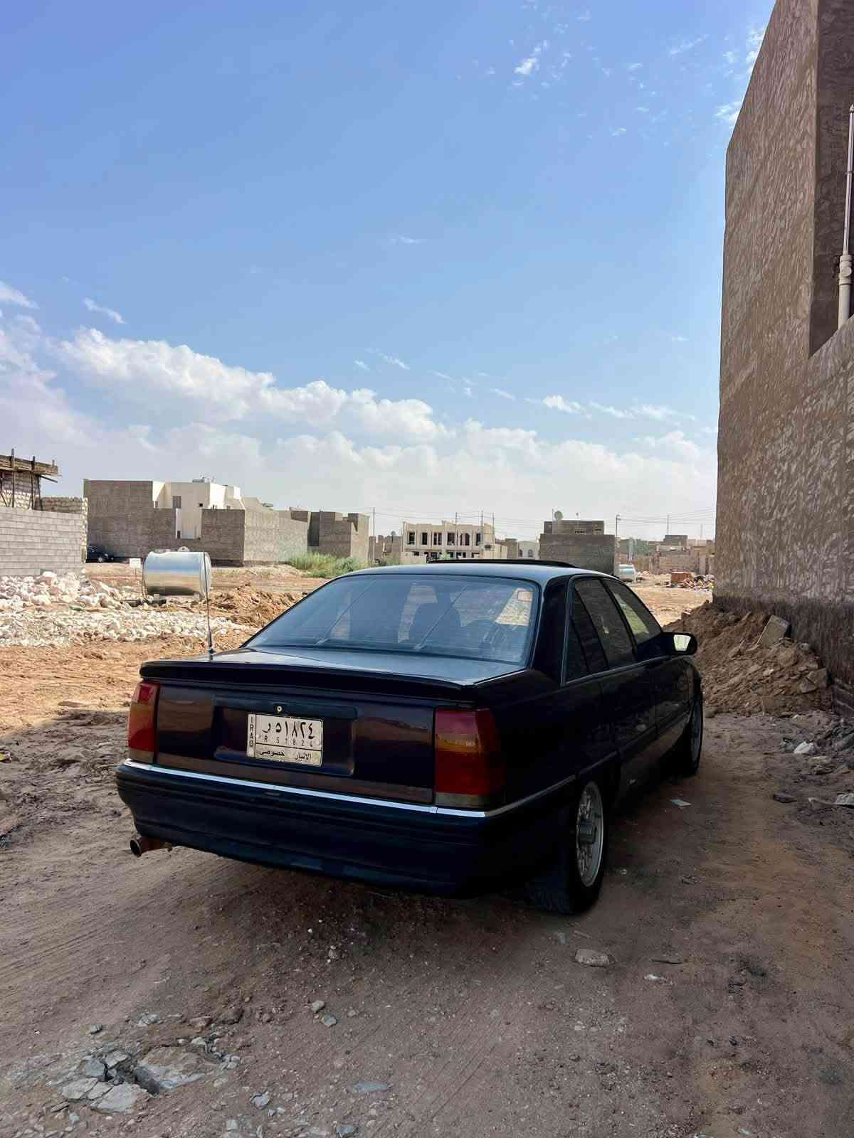 اوبل اوميكا
موديل 1991 ب اسمي تحويل مباشر  
محرك 2000 للبيع او مراوس ب احدث وبشهر ورقتين
سياره جديدة بمعنى الكلمة وجاهزة من كلشي 
شرط الك الفحص وتراي ونعومه 
محرك كير جديد ✅
صدر جديد ✅
تخم تاير جديد ✅
داخل جديد ✅
بدون خويس ✅
كهربائيات ضفيره بلاديه ✅
ارفلو بلادي ✅
كيجات كله شغال ✅
سستم سماعات درجه أولى ✅
سياره ب الحقيقه احلى من الصور ✅
المكان الأنبار الرمادي 
السعر 45$ بيها مجال بسيط 
رجائاً الي مو شراي لا يكسر بسعرها والسوك كلشي متوفر بي 
رقم الهاتف :***********

