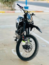 قفاز • ٣٠٠cc • ٢٠٢٤