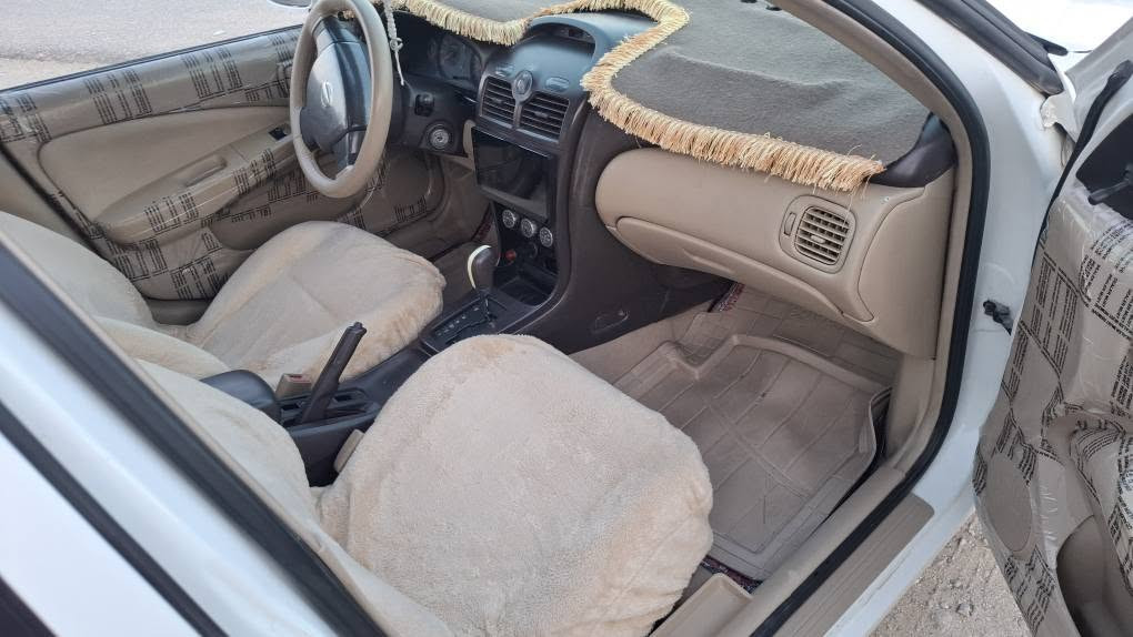 سەنی ٢٠١٢ بێ بۆیاخ سپی بەفری تەنها دۆسییەکەی کەمێکی  بۆیاخە بێ کێشە ماڵی دۆستە ١٨٢٠٠٠ هەزار مەکینەی نەکراوەتەوە  بەشەرت ڕۆشتووە بێ مەسرەفە تنوتۆلە تەبریدی ساردو گەرم بە شەرت لە سلێمانیم    *********** السليمانية, العراق
