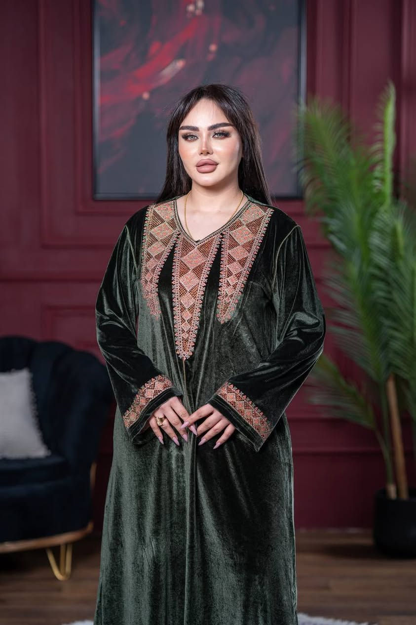 جمال القطع يمنه ♥️
جمله فقط♥️♥️
رقمي واتساب 
***********
وحساب التلكرام 
@Rawanta1993
