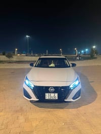 التيما 2023 SR بلاص فول الفول كلين فقط بارد بلبنيد جديده بمعنى الكلمة ...
