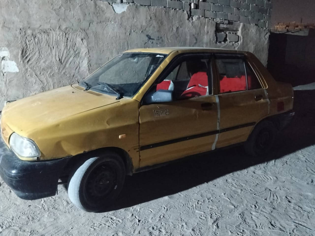 سايبه موديل 15 مكينه بيه صوت كير كفاله حداديه حلوه راعيه بلبصره وماندله سنويه منتهيه بل22 قرامات ما عليه ولا ربع اتعهدلك حلال وحرام
السعر غفل 10 
رقم الهاتف ***********
