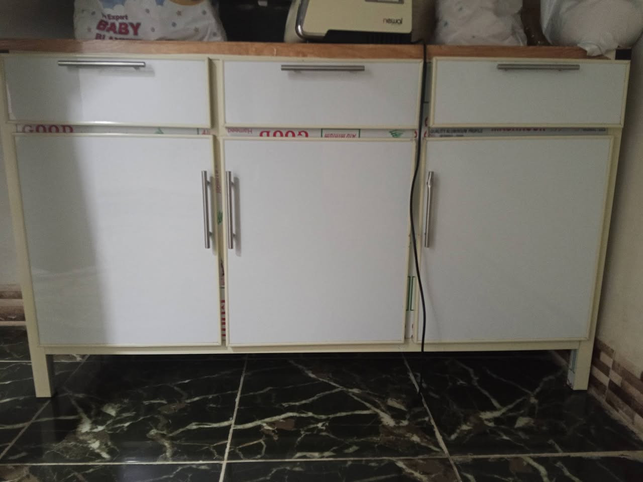 للبيع كل وحدة او سعره
كاطون الرحمة قرب جامع الأقصى 
***********
