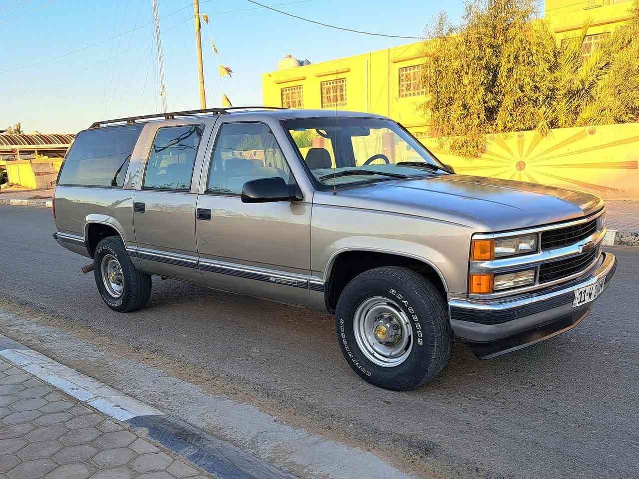 للبيع GMC موديل 98 رقم بغداد انكليزي 
سنويه 31 تحويل ثاني يوم مكفوله من العيب الشرعي مكينه 450 كير 1000
نوزل ترهم عليها منضومة الغاز حدادية
خير من الله كهربائيات عامه شغاله غرفتها
كلش نضيفه وجديده مسجل شغال لايت زنون تتقفل ريمونت تخم تاير ويل جدد برجستون سريعة وشك شارع بالبطناش 
شرط ترايك 160 سياره احلا من الصور 
سعرها مناسب للمشتري وبلاش ٥٣ وبي
مجال بسيط جدا مكاني كربلاء الحسينية 
***********

