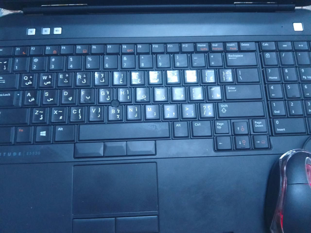 سلام عليكم لابتوب DELL للبيع
مواصفات// لابتوب  دل جيل الثالث معالج كور i7  رام 8  حجم الشاشة 16 وايضآ توجد فيه كامره اماميه للمكالمات أو تصوير وبيه منفذ أقراص لابتوب نضافة 95 ٪ جهاز يدعم كل التطبيقات تواصل الاجتماعي مثل ما موضح يمكم ويشغل فودو وسينمانا بدقة 1080 HD واليوتيوب بدقة 2k ويدعم ألعاب و يجي وياها شاحنه اصليه وجنطهة لابتوب سعر ( 175) وبيها مجال حك جيه /مكاني بغداد _ البلديات //لا يوجد توصيل متواجد خاص
