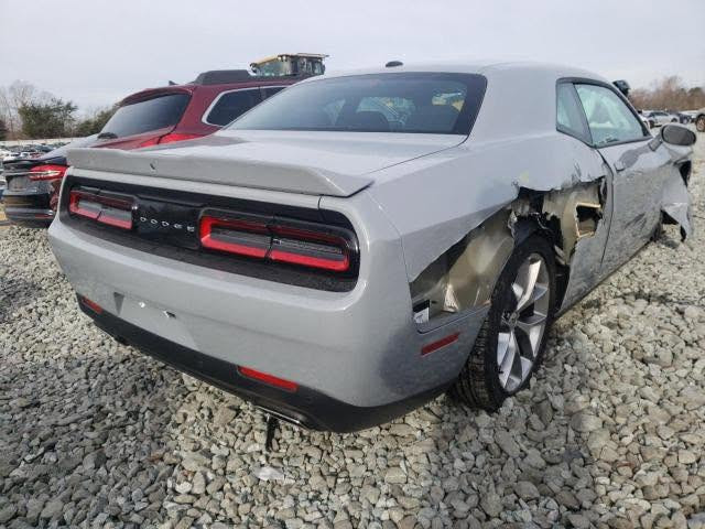 جالنجر GT فتحة سموك ☠️ 🩶
المواصفات

-موديل 2021 GT فتحة

-الممشى : 37,000 ميل / 59,000 كيلو

-ويل 20 

-رقم اربيل وبأسم صاحب السيارة

-الحادث سرقة وموضح بالصور

-السعر : 19,000$ واكو مجال تفاوض للشراي

ملاحظة‼️
السيارة بيها حالوب بس ما مبين وما مأثر على شكل السيارة

رقم صاحب السيارة ***********
