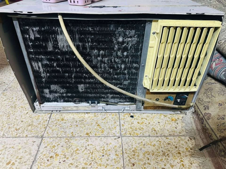 مكيفات جنرال عدد 3 نضيفات وتبريد ثلج مكاني بغداد***********

